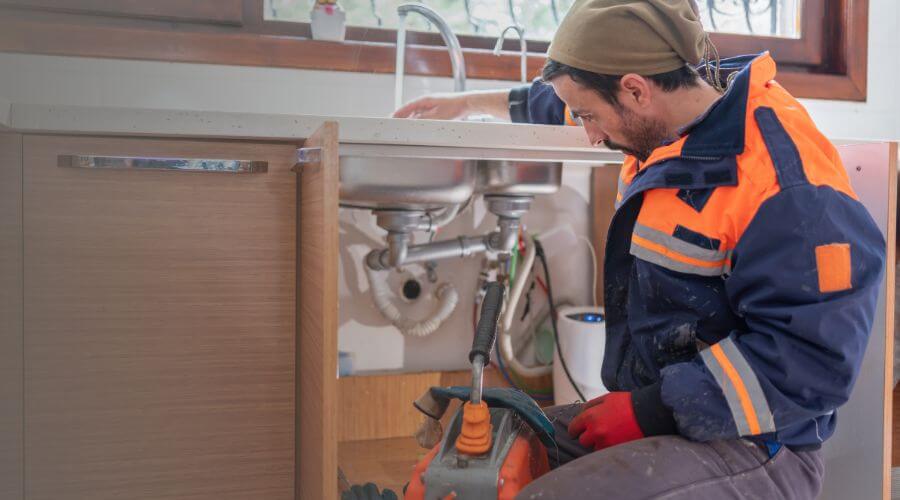 Professional Leak Detection Services in Sun City, KS